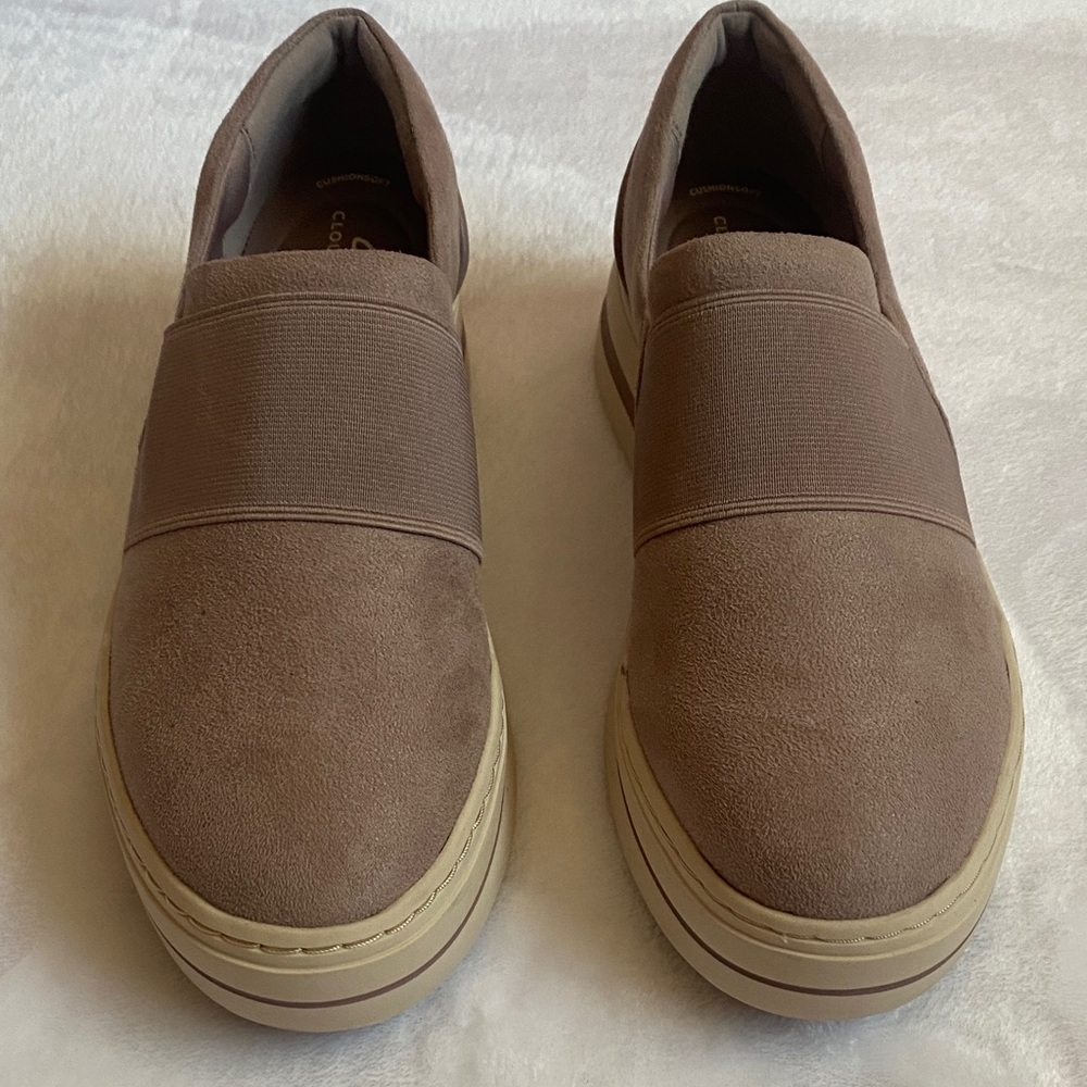 CLARKS women’s Tan Slip-On Shoes